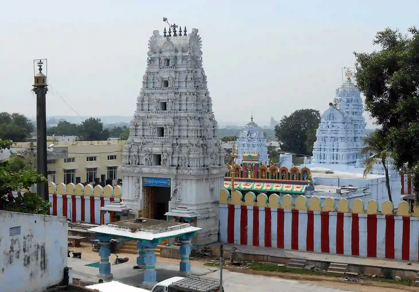 Mandaikadu Temple